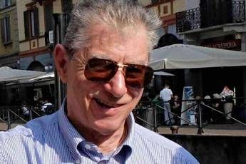 'Mai mulà', gli auguri di Umberto Bossi 'Mai mulà', gli auguri di Umberto Bossi